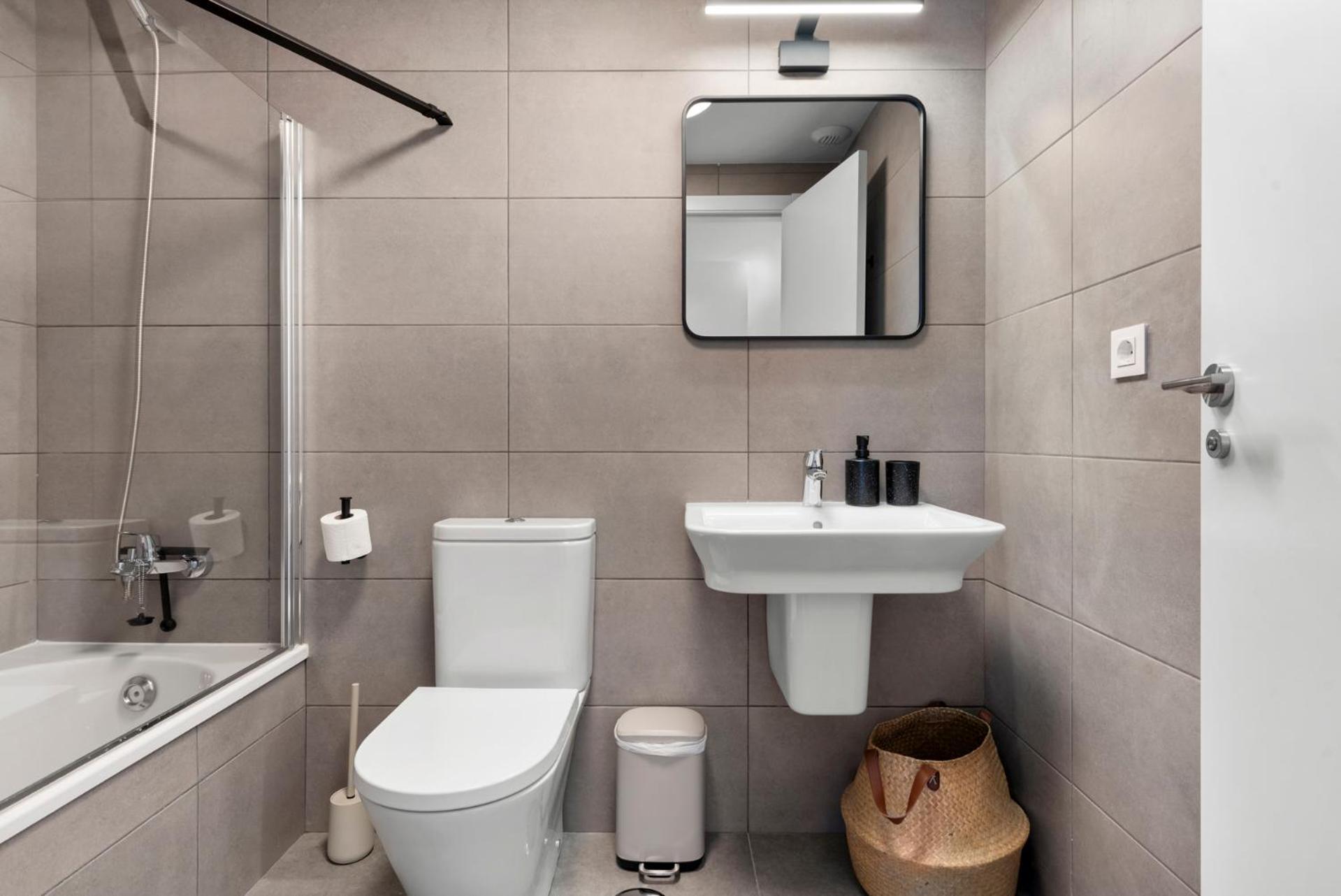 Beautiful 2-Bedroom Apartment Near Center And Beach إِستيبونا المظهر الخارجي الصورة