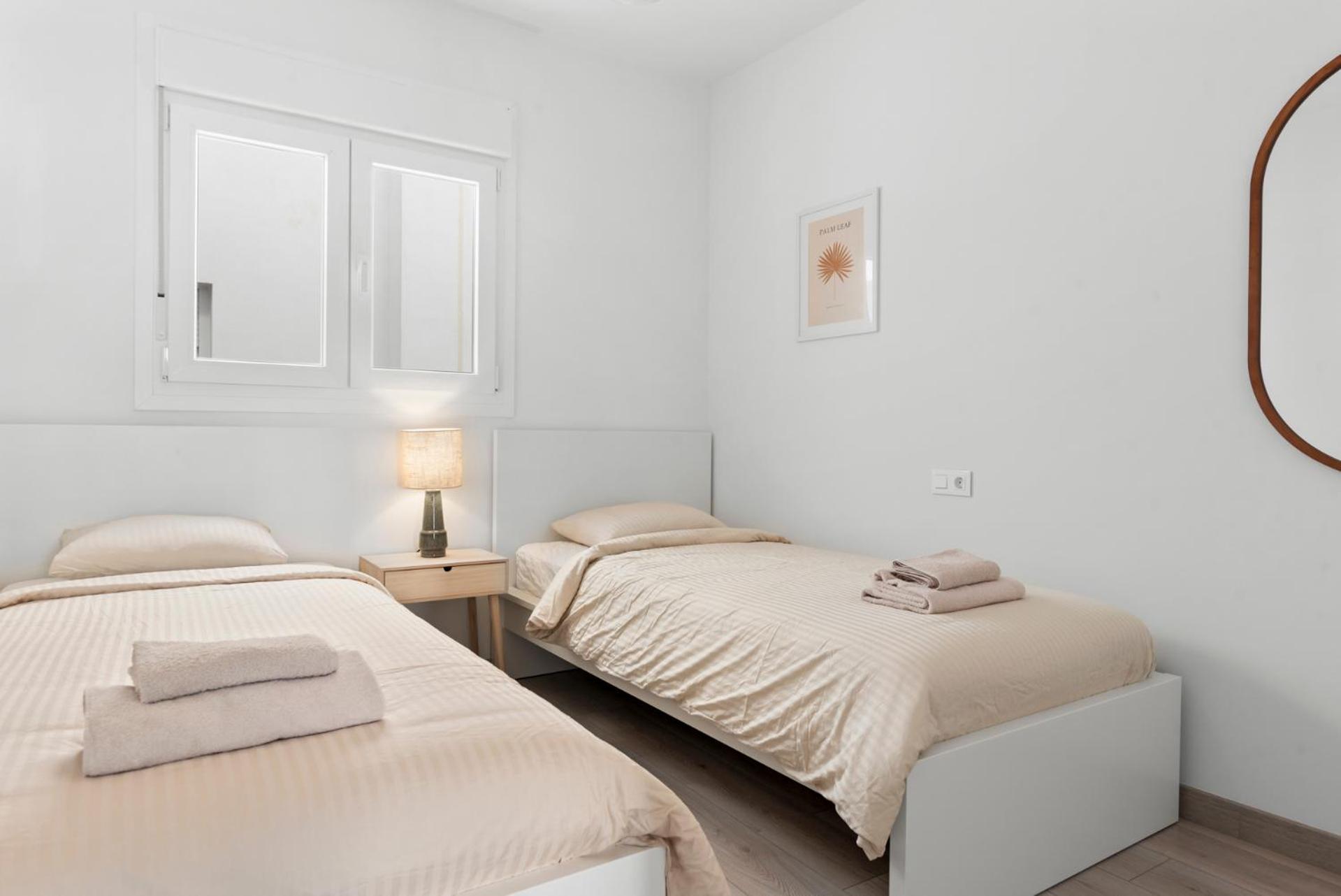Beautiful 2-Bedroom Apartment Near Center And Beach إِستيبونا المظهر الخارجي الصورة